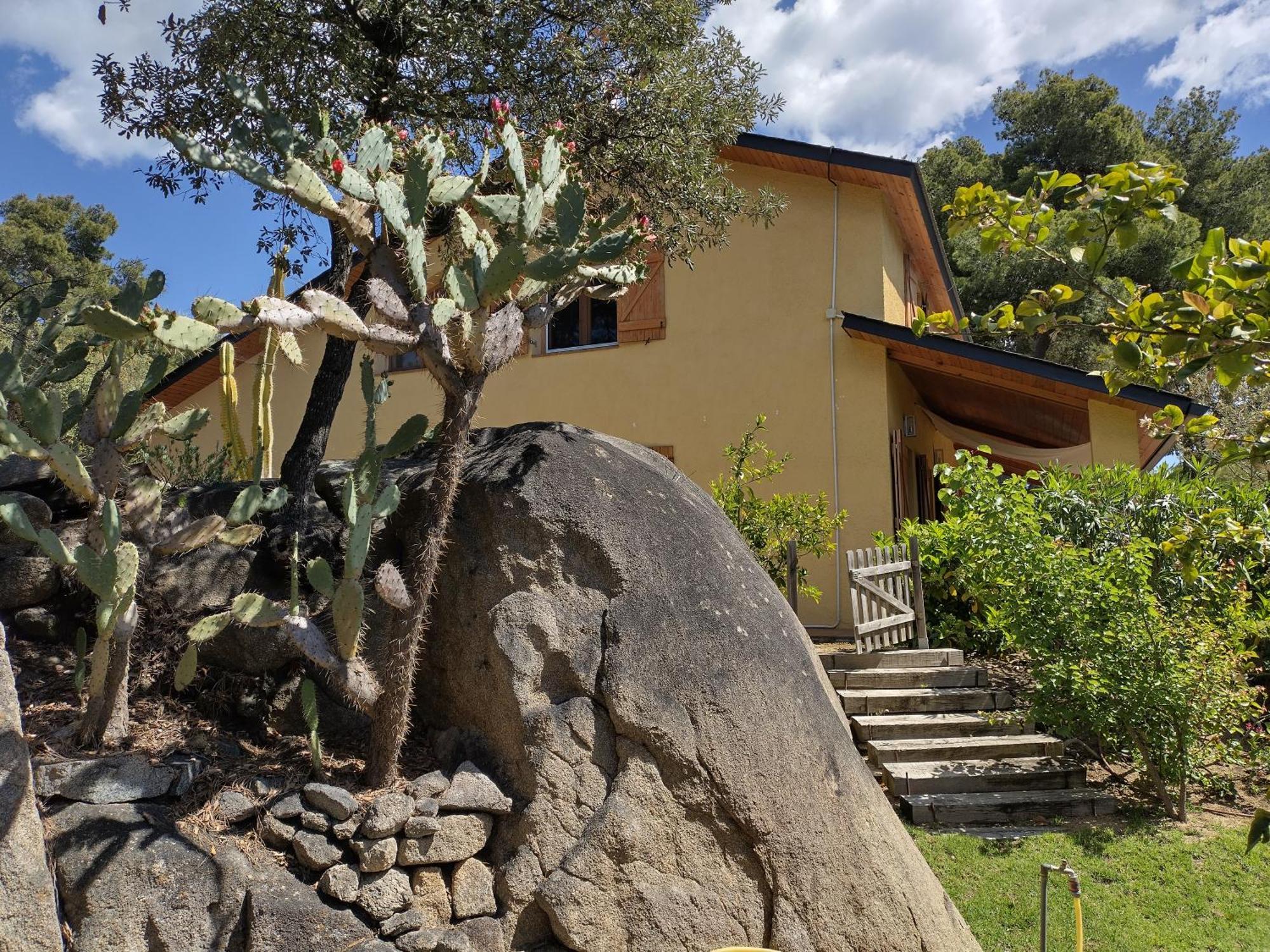 הוילה Sant Cebrià de Vallalta Casa Feliz מראה חיצוני תמונה