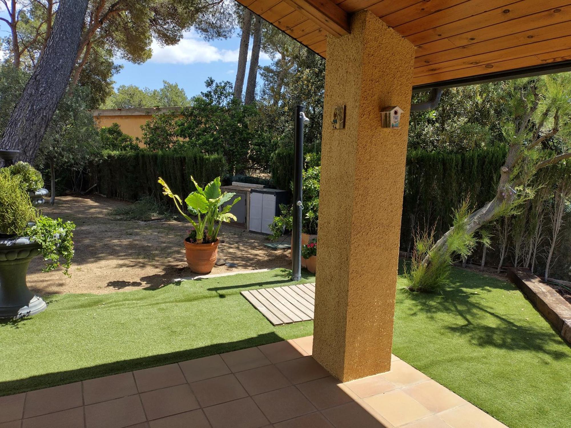 הוילה Sant Cebrià de Vallalta Casa Feliz מראה חיצוני תמונה