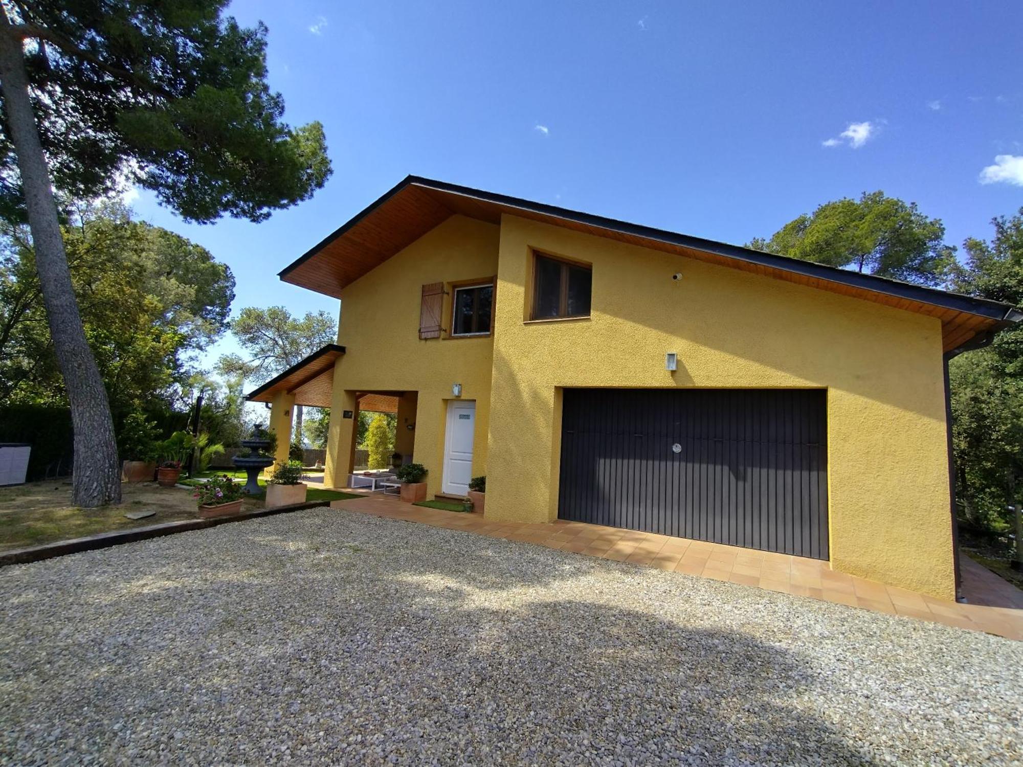 הוילה Sant Cebrià de Vallalta Casa Feliz מראה חיצוני תמונה